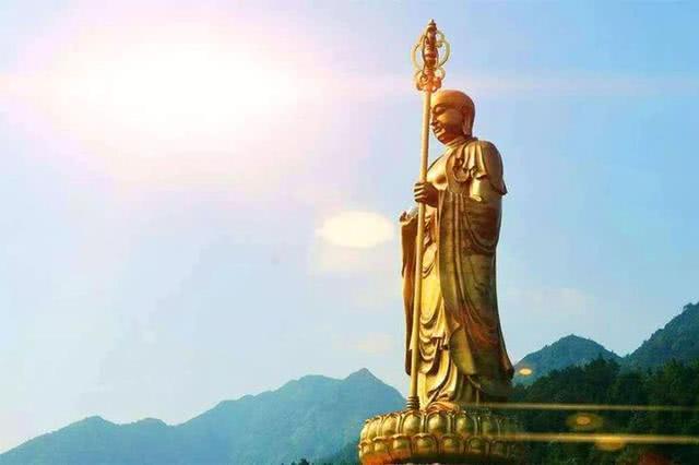 中国最大地藏菩萨:总耗资15亿打造,高155米重1000余吨