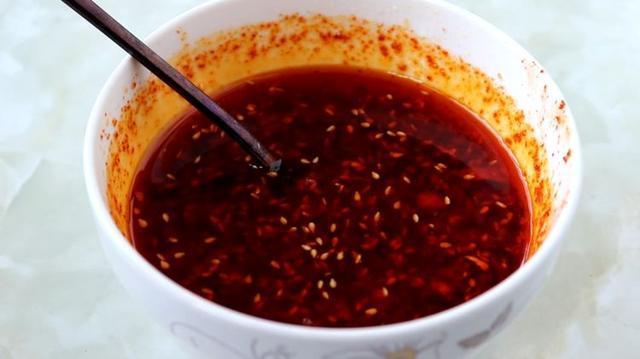 白蒿最好吃的做法，简单一做，比吃肉都香，营养又美味