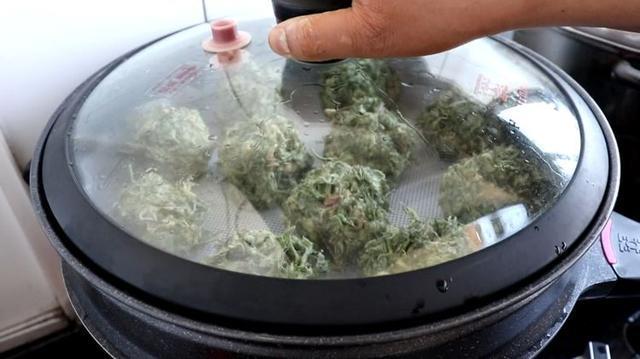 白蒿最好吃的做法，简单一做，比吃肉都香，营养又美味