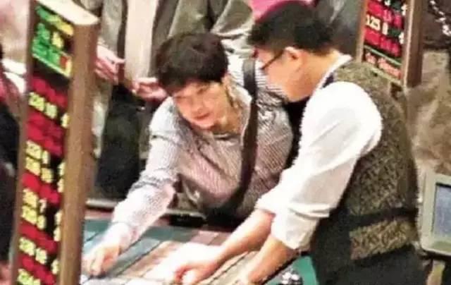 蔡少芬怀三胎：好姻缘不怕晚