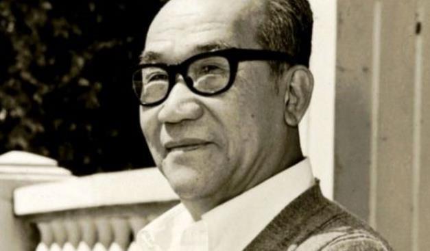 侯宝林最后一个徒弟,曾是相声界的脸面,新收的义子竟遭多人谩骂