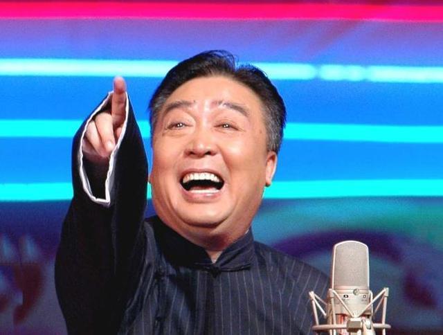 侯宝林最后一个徒弟,曾是相声界的脸面,新收的义子竟遭多人谩骂