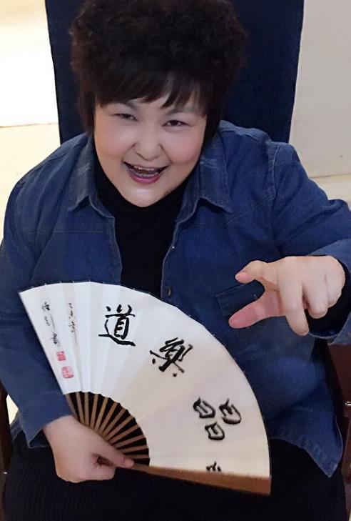 中国最胖女演员,从328斤减到188斤,和帅气老公恩爱20年