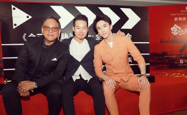 “宠妹狂魔”吴大伟上线，颜值最高的男网红，可惜前女友却是她