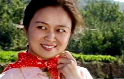 ​老戏骨刘莉莉：丈夫并非周小斌，而是企业大老板，女儿也很有出息