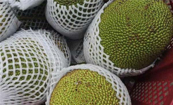 这奇葩水果你吃过吗？我大多数第一次见！