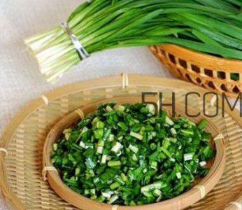 ​吃韭菜胃疼怎么回事？吃韭菜要注意的禁忌问题