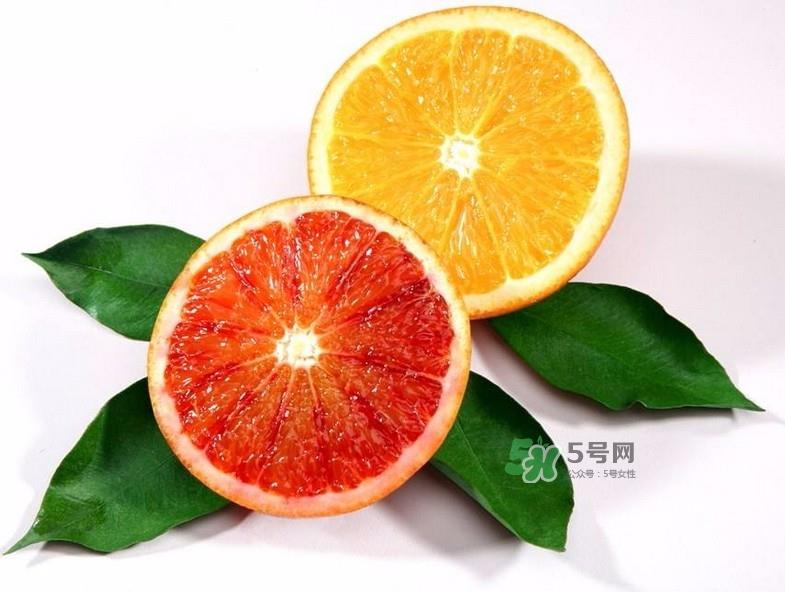 橙子是橘子跟什么水果的杂交品种？橙子是上火还是下火？