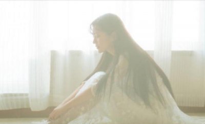 ​网友提问：画上荷花和尚画，怎么对出下联？