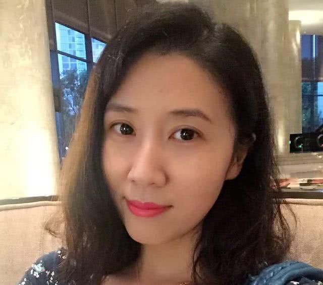 魏坤琳妻子与桑洁对比,一个清纯一个大妈,不知怎么想的