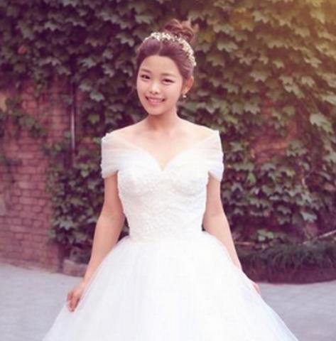 “最丑童星”莫小贝长大成功逆袭,如今一张高级脸亮相