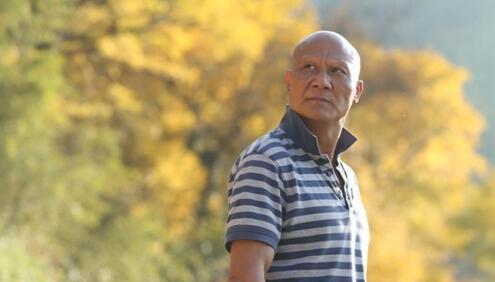 入行36年,没演过一个好人,但是却娶了娱乐圈最漂亮的明星