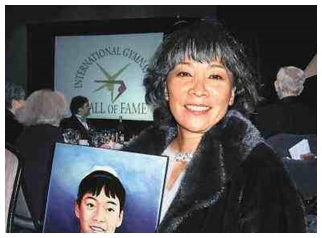 她是中国体操第一人,曾帮张怡宁嫁入豪门,自身婚姻却充满不幸