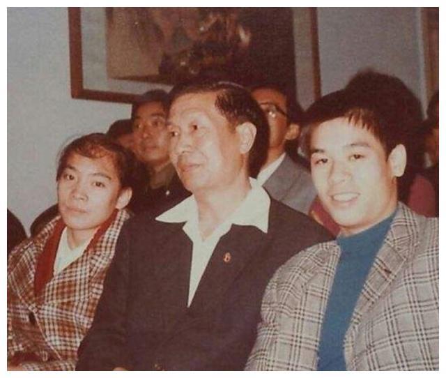 她是中国体操第一人,曾帮张怡宁嫁入豪门,自身婚姻却充满不幸