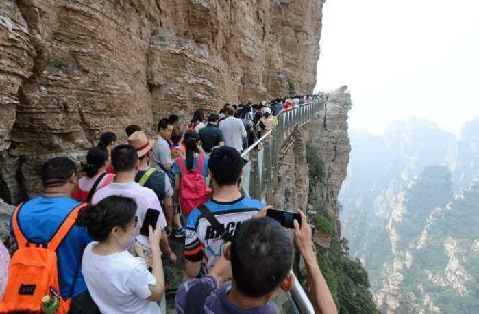 中国最有名的4条玻璃栈道,背你过去真的肯嫁给我吗?