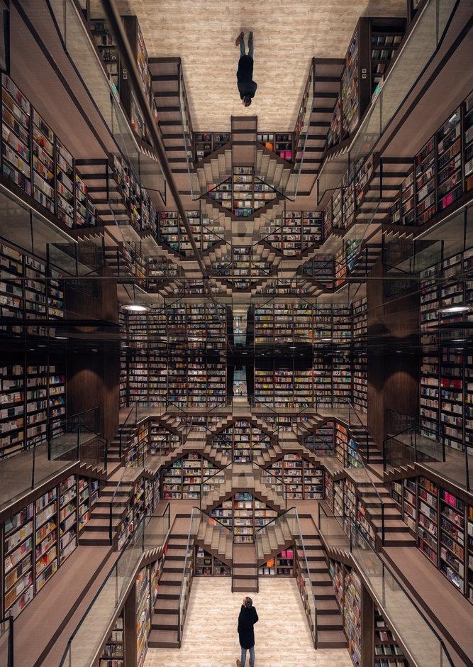 中国最美书店—重庆钟书阁