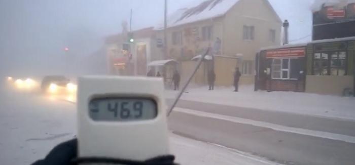 俄罗斯的冬天到底有多冷?最低零下72摄氏度,人们不敢户外撒尿