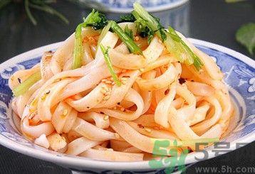 凉皮和河粉有什么区别？凉皮和河粉哪个更有营养？