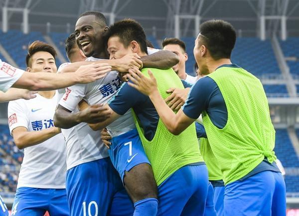 中超人物:阿奇姆彭——“津门虎”泰达队快速奔跑的力量