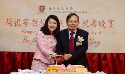 ​你只知杨振宁82岁娶妻，却不知他的三个儿女很优秀