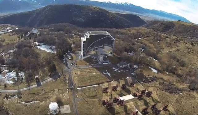 全世界最大的“太阳灶”,镜子组成,铁块不仅仅到20秒就融化