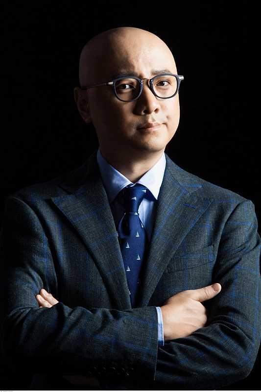 徐峥的头发怎么掉光的?知道原因后很让人心疼