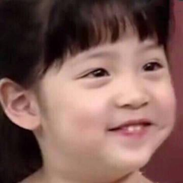 囧哥:还得靠我自己！机长迟到乘客开走飞机