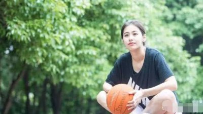 ​中国最美女裁判亓浩有哪些过人之处？她被称为中国最美女裁判？