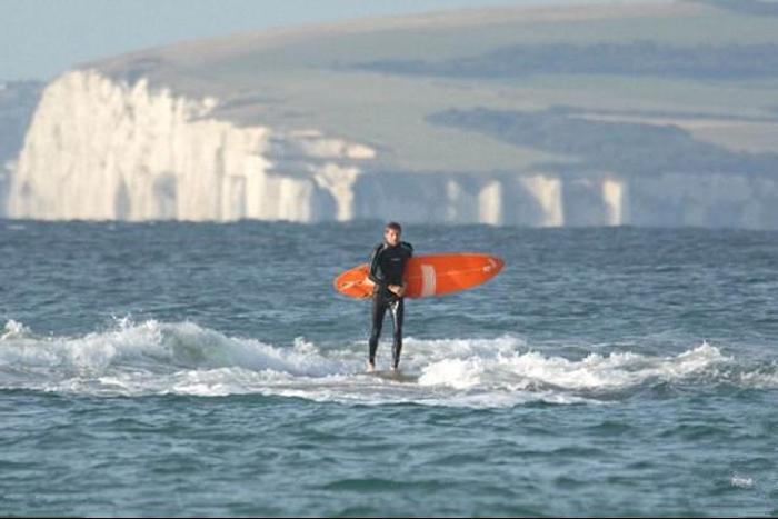 最恐怖的人工岛，耗资3000万，造成后却使许多冲浪者丧命！