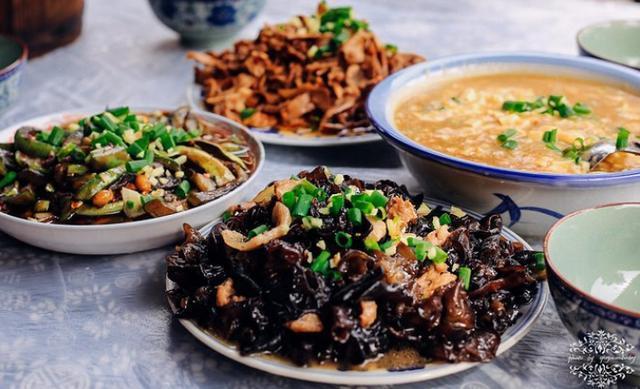 中国最“实在”的一座小镇：做菜从来不偷工减料，肉多到吃不完
