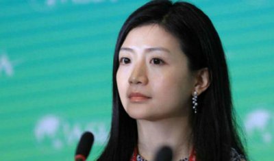 ​中国最美的女富豪，如今身价百亿，至今还是单身