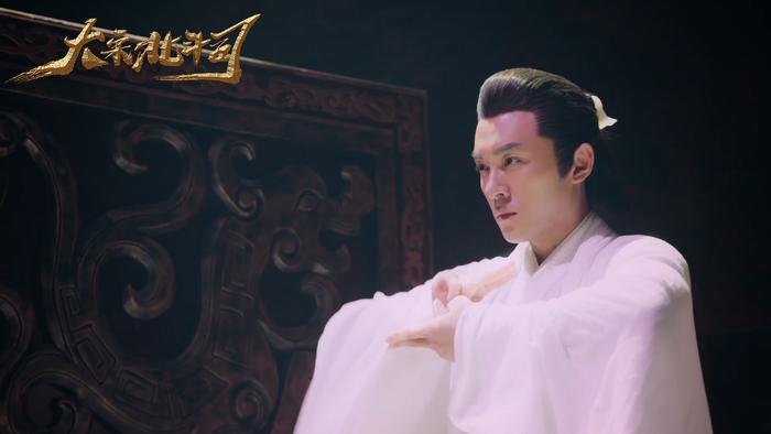 型男李晟烨化身隐世高人，毫不违和仙气十足！