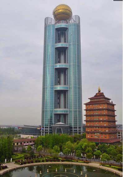 中国最土豪的村！花了30亿建了一座大厦，内部更是奢侈到咂舌！