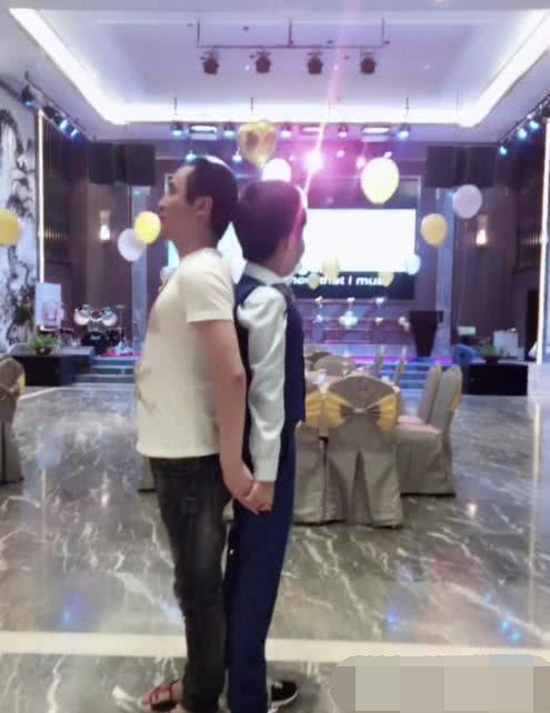 快手陈山停播之后怎么样了,看到他的照片,才知道什么叫做改变