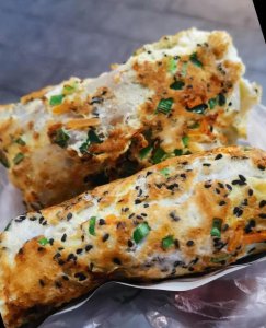 ​杂粮煎饼面糊和配料做法