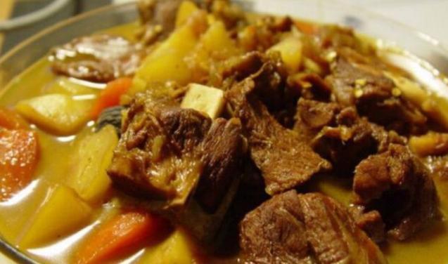 教你红焖羊肉的做法，配方和做法都告诉你，膻味小，家人更爱吃