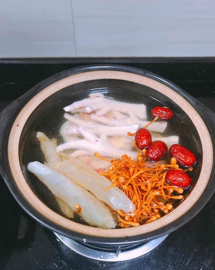 花胶鸡脚汤怎么做？正和滋补堂花胶做法分享