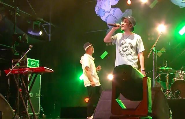 黑撒：最美的爱不就是这样？关心你的一日三餐，胜过我自身的勇敢