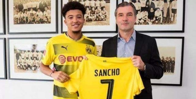 杰登·桑乔:背井离乡的天才少年,即将书写新一代足球华彩篇章