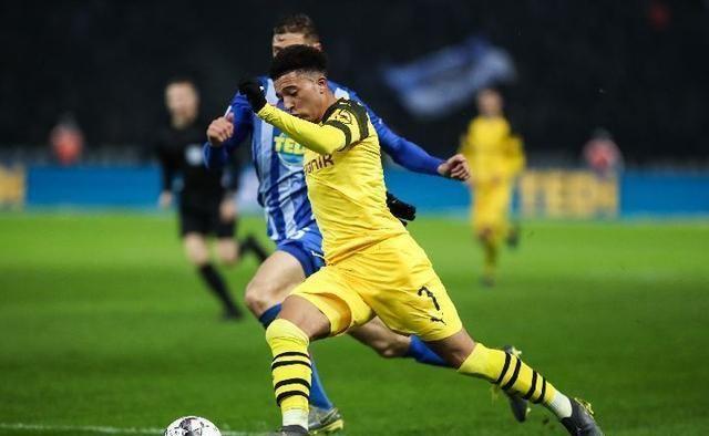 杰登·桑乔:背井离乡的天才少年,即将书写新一代足球华彩篇章