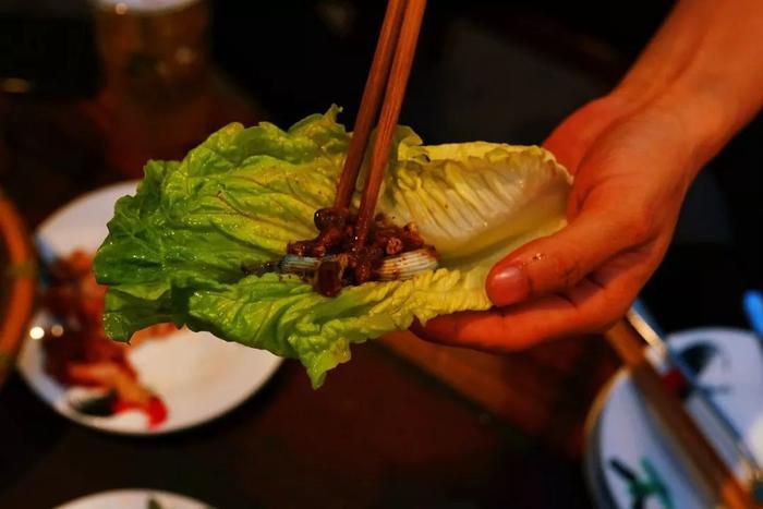 在海口吃年夜去哪吃好呢?瓦片烤肉告诉你,用烟火升腾年夜饭的温度!