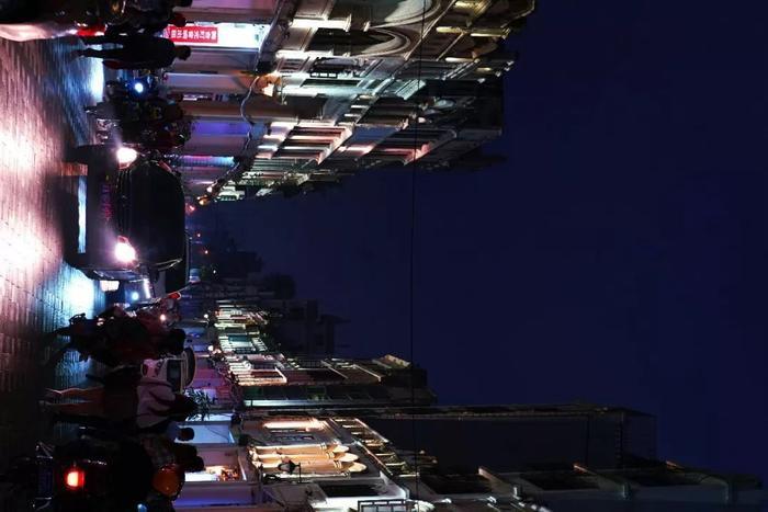 在海口吃年夜去哪吃好呢?瓦片烤肉告诉你,用烟火升腾年夜饭的温度!