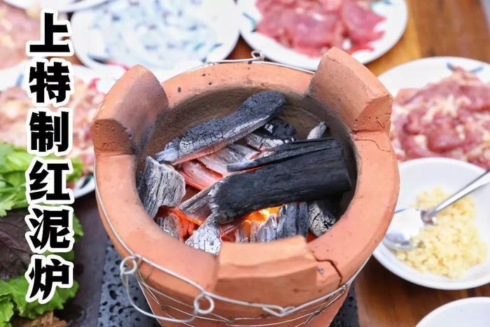 在海口吃年夜去哪吃好呢?瓦片烤肉告诉你,用烟火升腾年夜饭的温度!