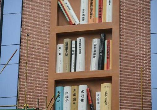 百米大楼斜而不倒!网红重庆到底有多“奇葩”?