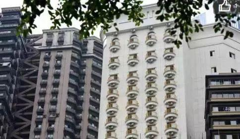 百米大楼斜而不倒!网红重庆到底有多“奇葩”?