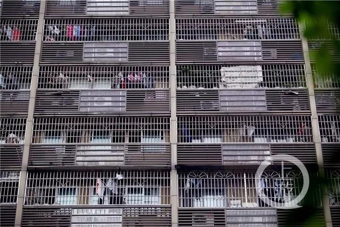 百米大楼斜而不倒!网红重庆到底有多“奇葩”?