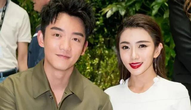 郑恺苗苗结婚，官宣晒结婚照：最高级的秀恩爱，直接领证！