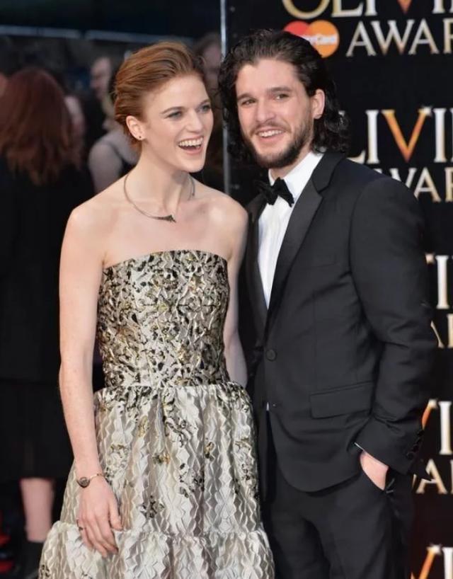 雪诺和“女野人”订婚！中国也有很多这样的明星夫妻！最服张学友