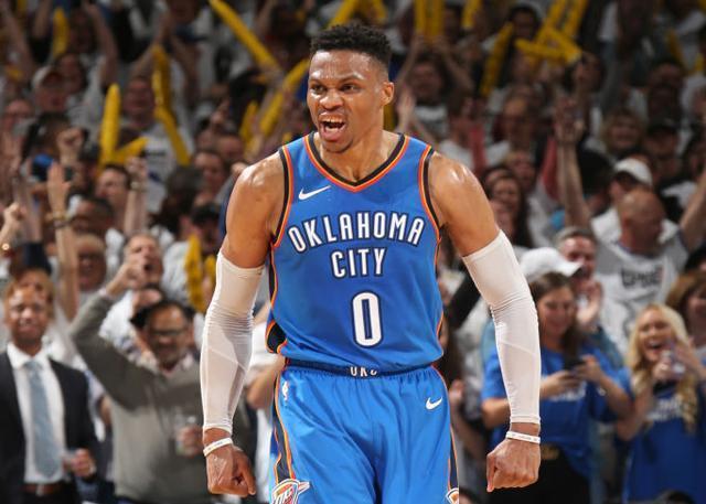 雷霆季后赛25分翻盘仅排名历史第五！湖人绿军上榜三次马刺最惨！