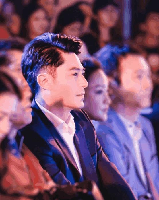 霍建华退出微博和脸书，堪称史上最佛男明星，粉丝也太惨了吧！